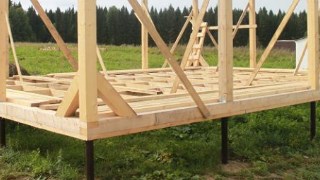 Сарай на винтовых сваях или хозблок на сваях Красногорск цена от 2556 руб. / шт.